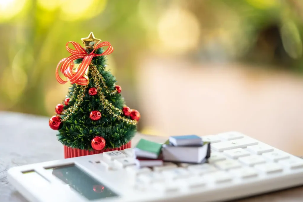 Installment Loans for Holiday Expenses